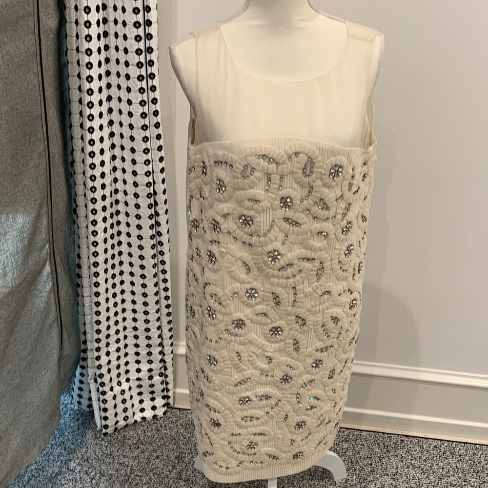 Chloé Ivory Label Dress or Top - Ivory. Size 10